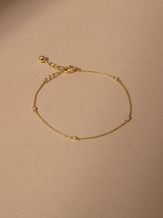 Bracelet délicat en vermeil et diamants