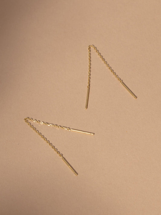 Boucles d'oreilles en fil vermeil avec chaîne et barre