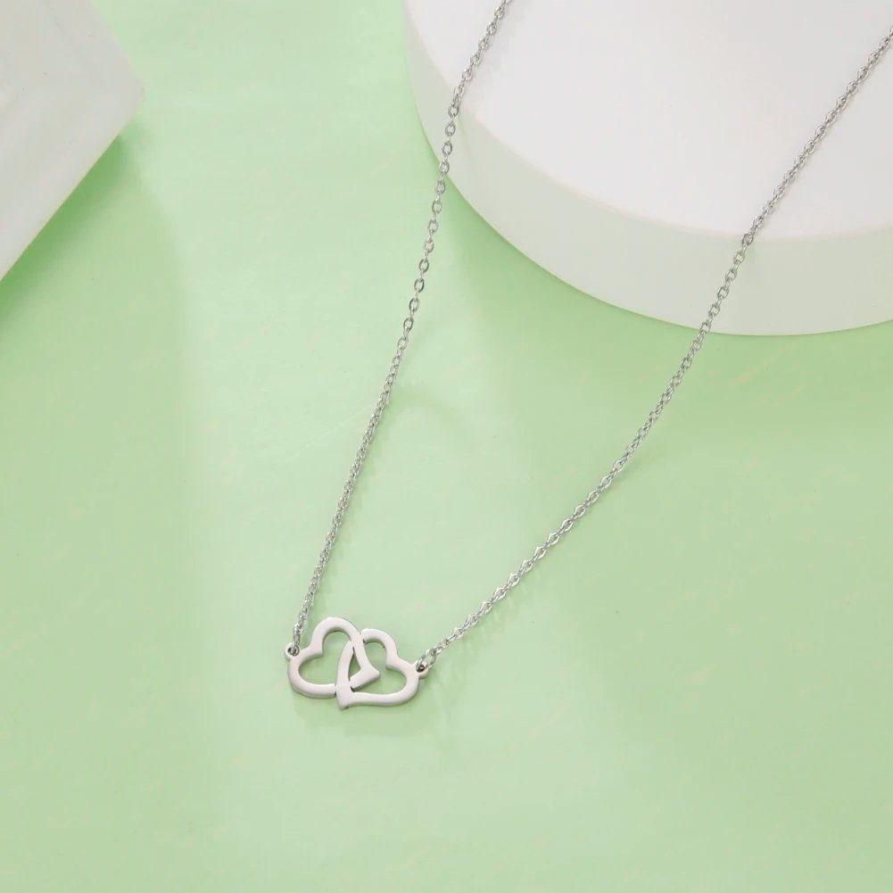 Collier pendentif connecté Love Hearts