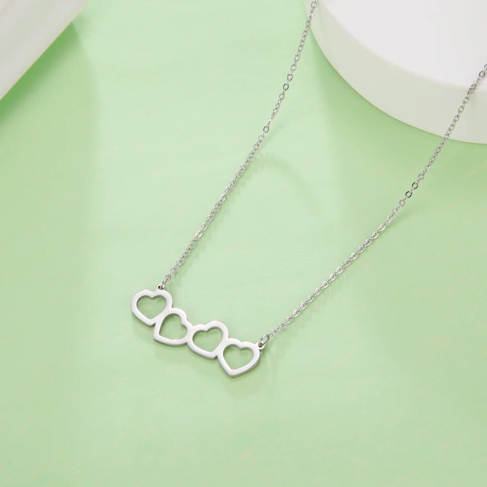 Collier pendentif connecté Love Hearts