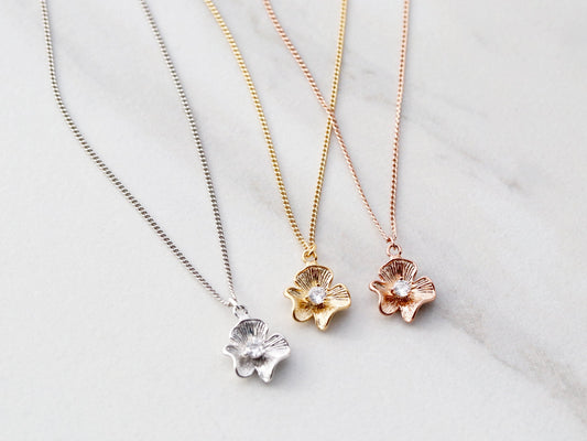 Collier de fleurs pour enfants