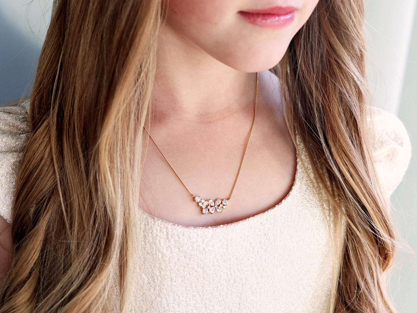 Collier à grappes de fleurs pour enfants