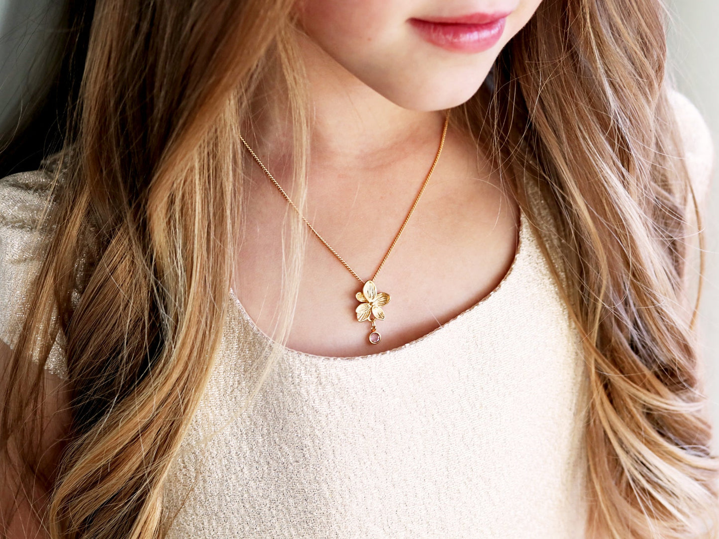 Collier Fleur + Pierre de Naissance pour Enfant