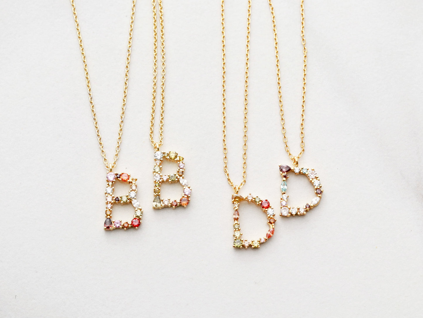 Collier Initiale en Cristal