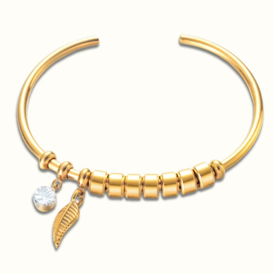 Bracelet personnalisé pour maman avec pierre de naissance et nom des enfants