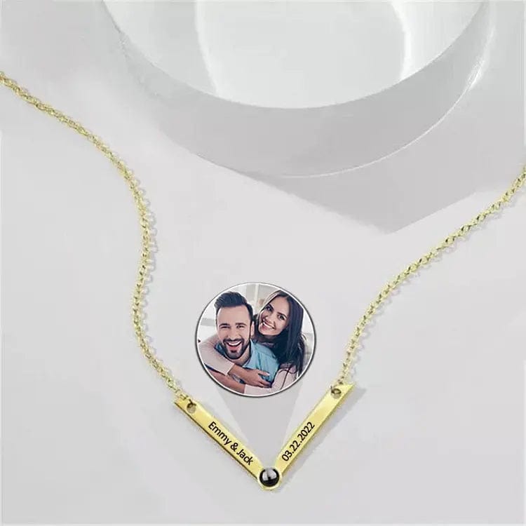 Collier pendentif en forme de V avec projection photo personnalisée
