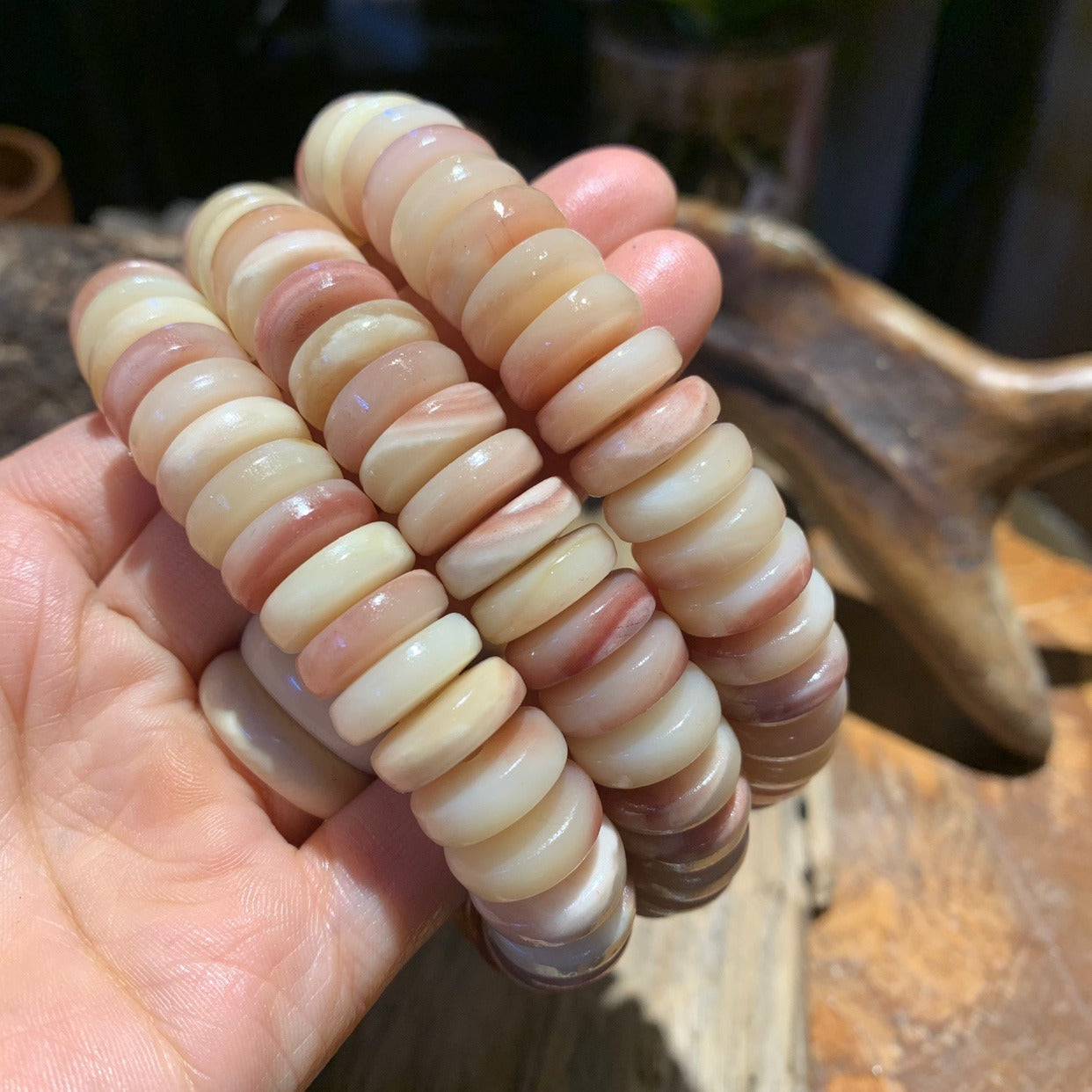 Large Camel Bone Flake Bracelet(14.5mm*5mm)