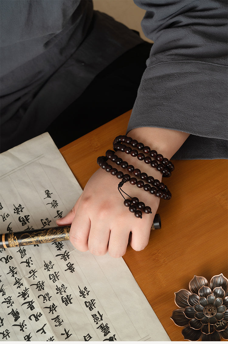 Mala 108 perles en bois de santal rouge africain à petites feuilles de 8 mm