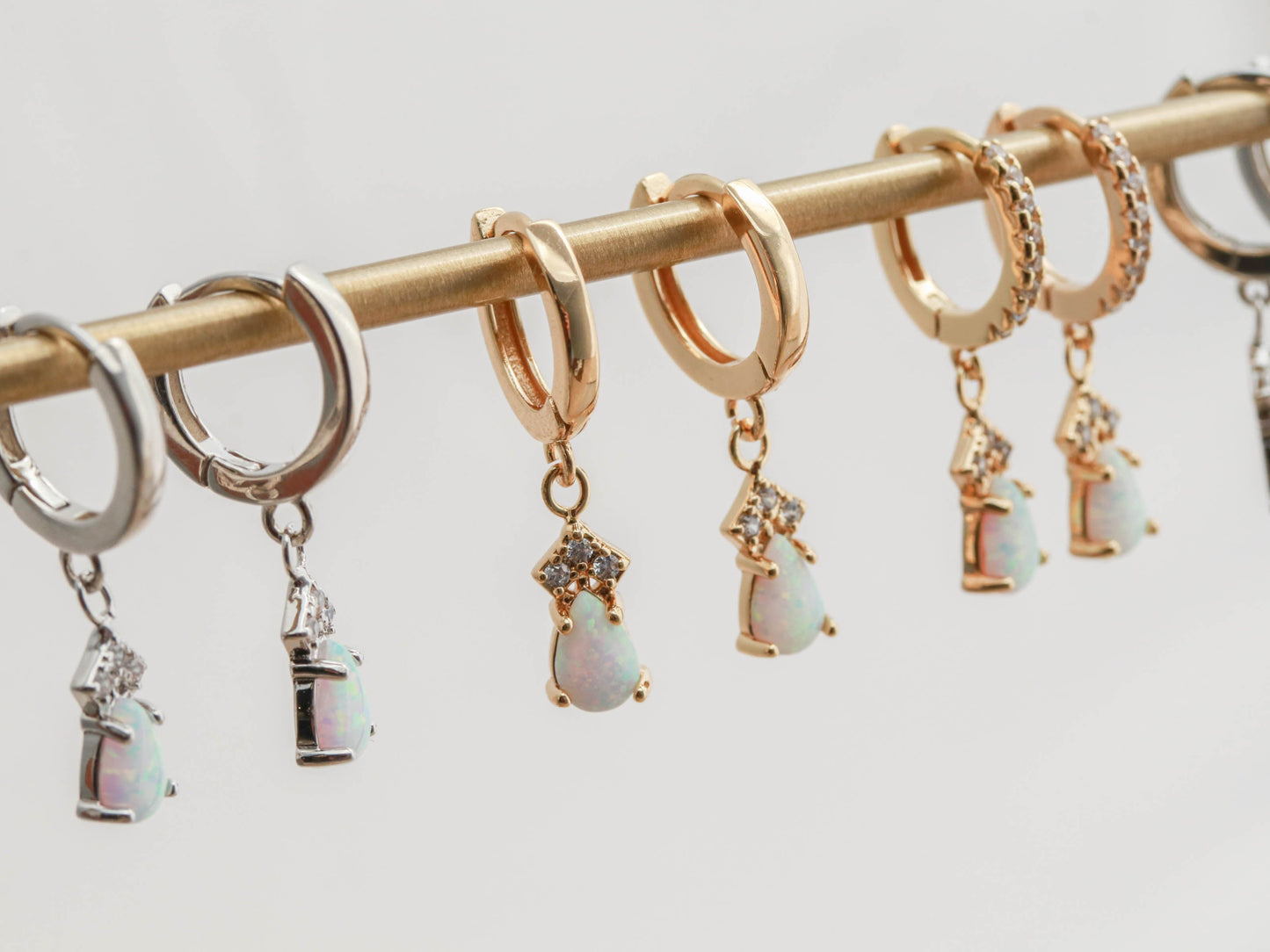 Pendentif Huggie Opale