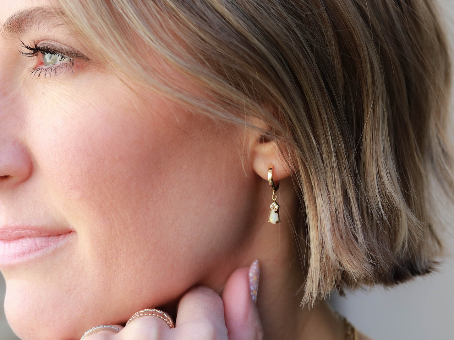 Pendentif Huggie Opale