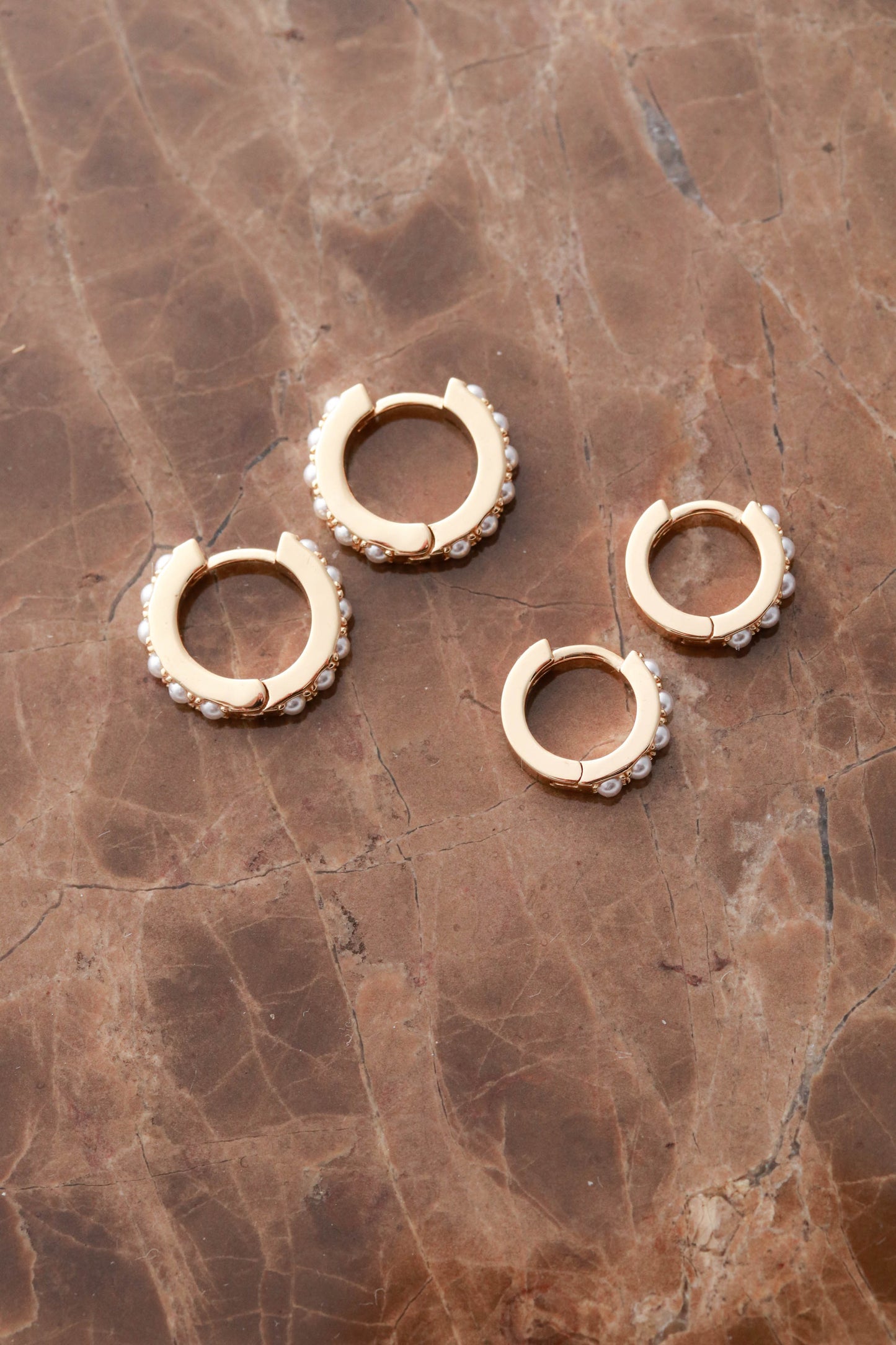 Boucles d'oreilles créoles en perles | 16 mm