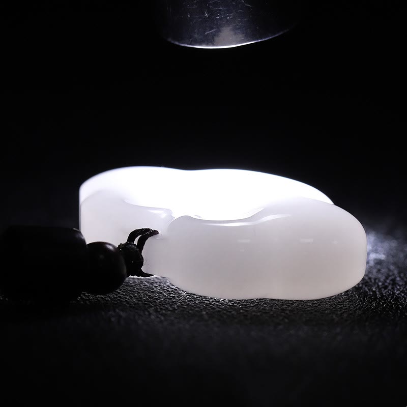 Collier pendentif en jade de soie dorée et jade de Tianshan, pierres de Bouddha, breloque de verrouillage chinois, abondance