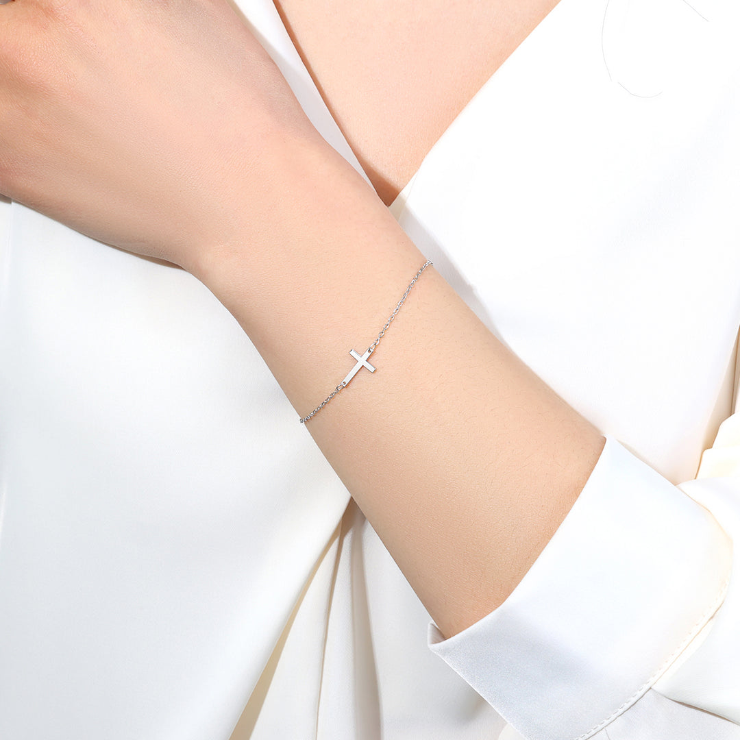 Bracelet à breloques en croix