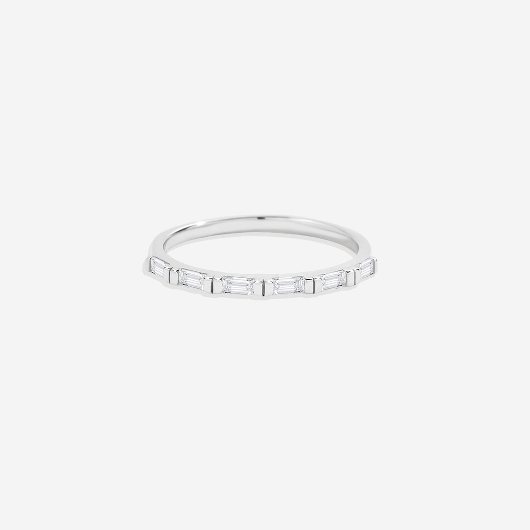Bague en diamant baguette
