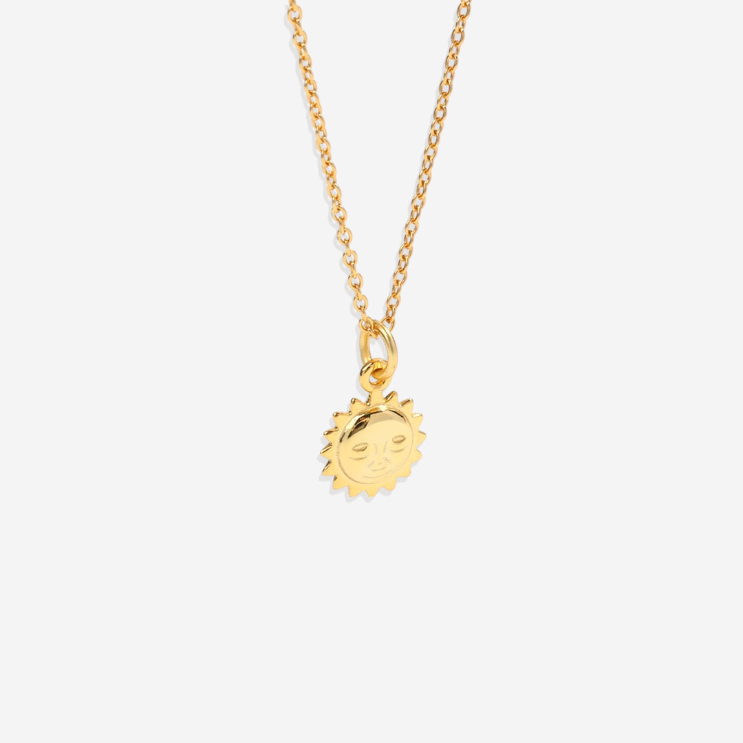 Collier pendentif breloque soleil