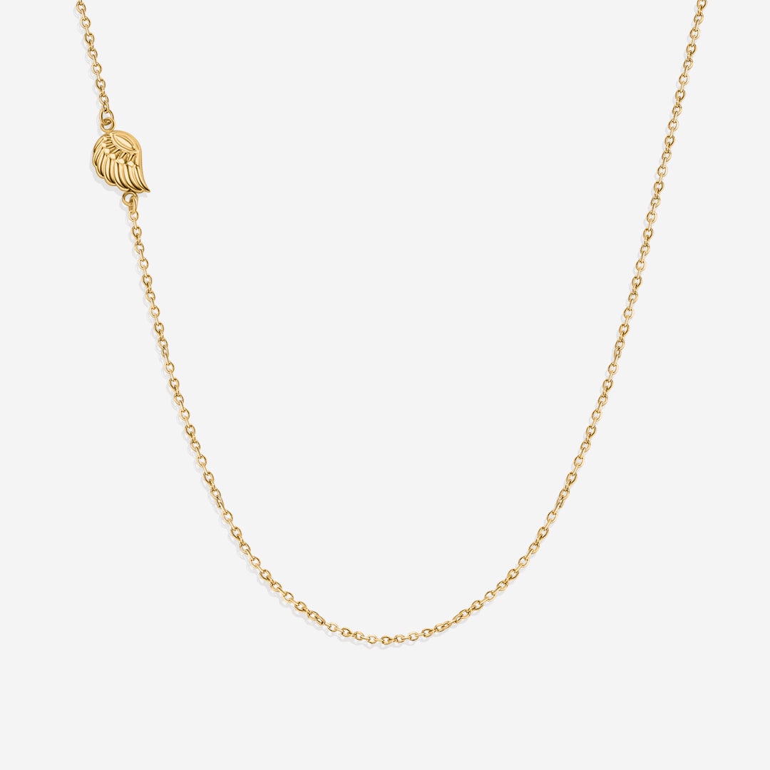 Collier délicat avec breloque aile d'ange