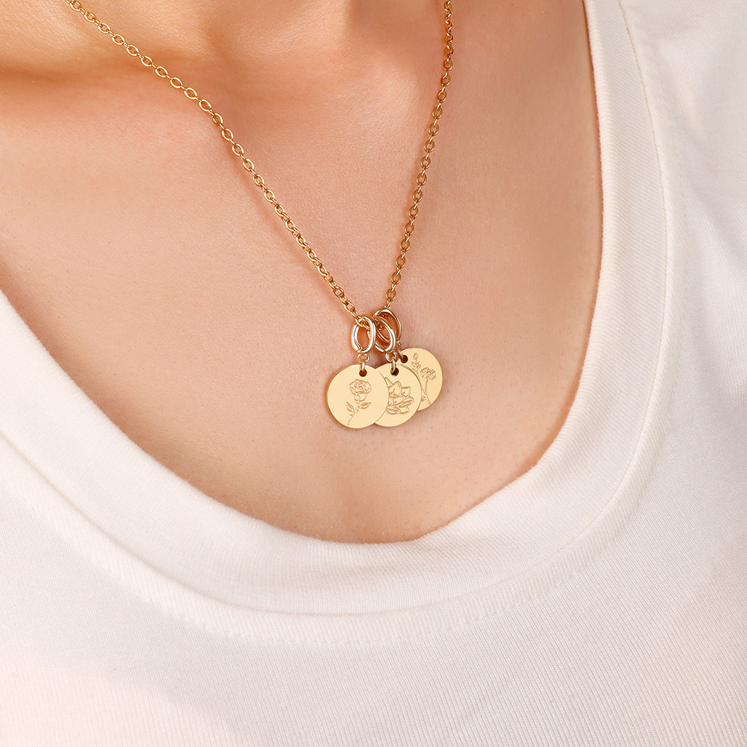 Collier empilable à breloques fleur de naissance