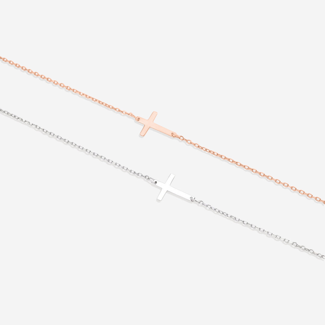 Bracelet à breloques en croix