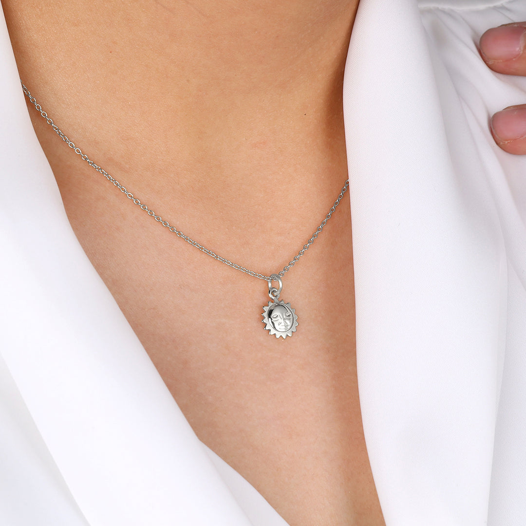 Collier pendentif breloque soleil