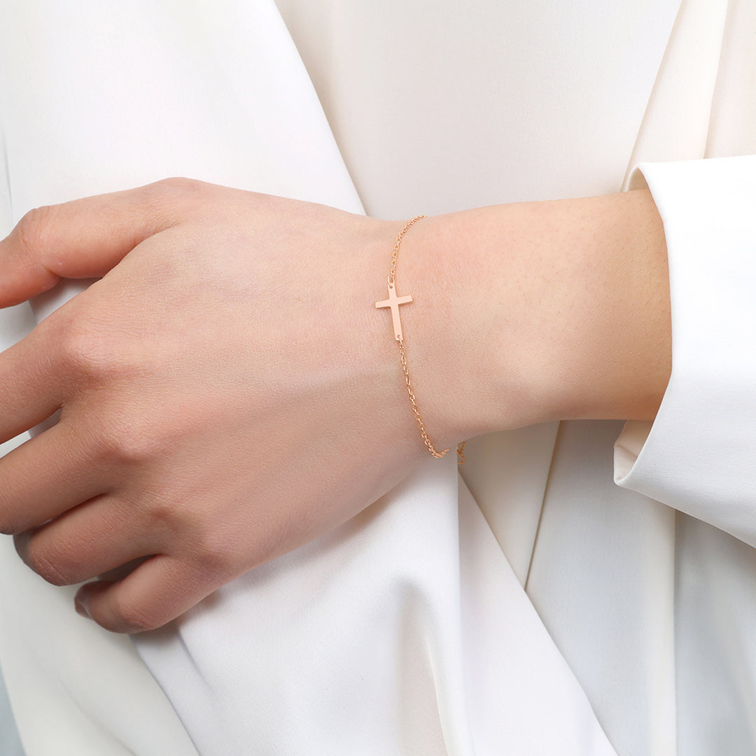 Bracelet à breloques en croix