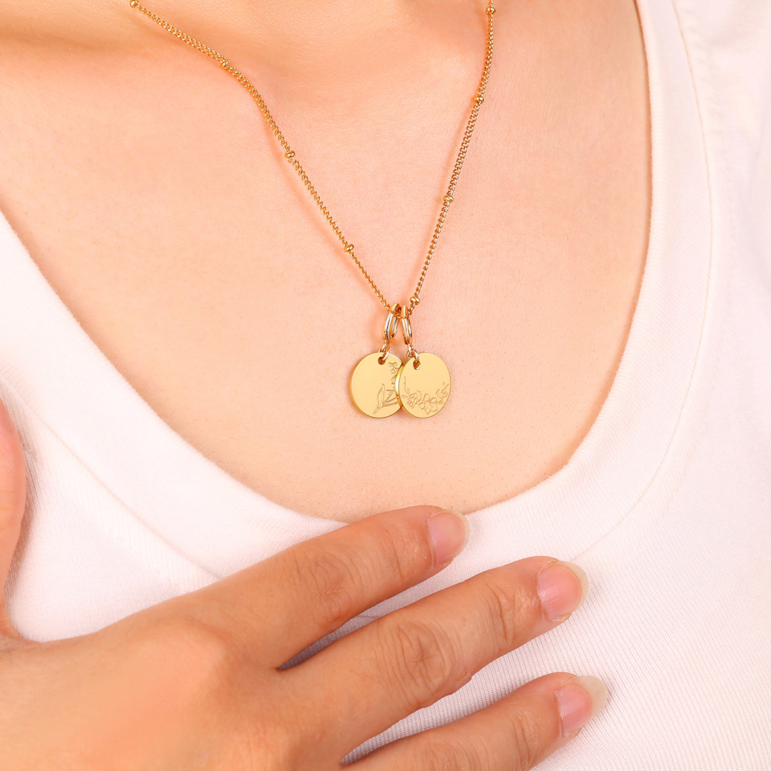 Collier empilable à breloques fleur de naissance
