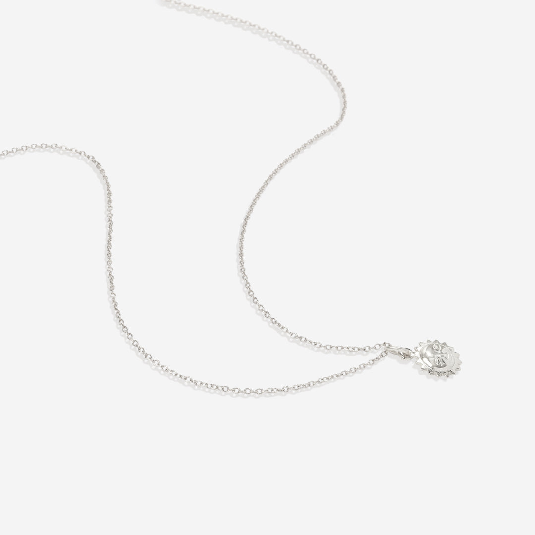 Collier pendentif breloque soleil