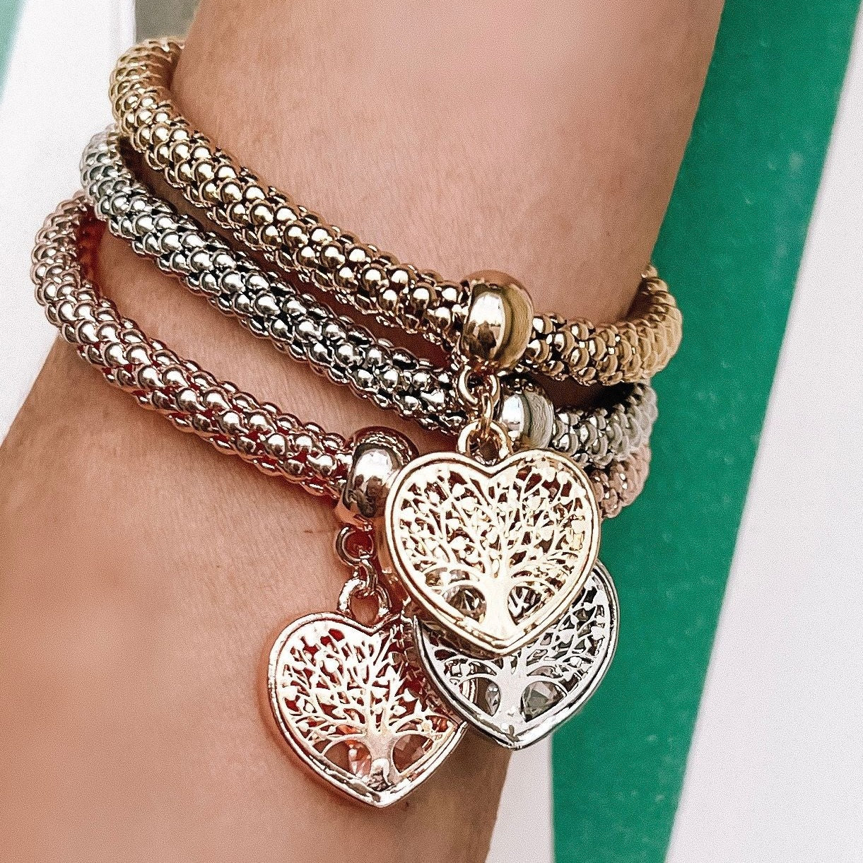 Baum des Lebens – Limitierte Auflage Herz-Charm-Armband