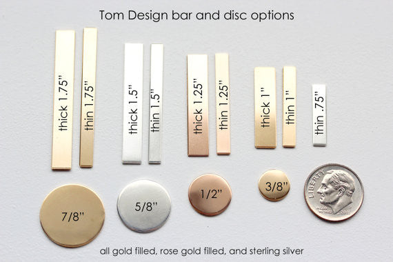 Collier symbole gravé pour enfant | Barre épaisse