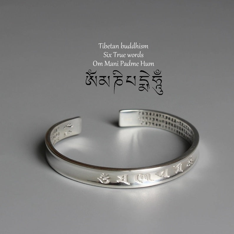 Das Herz-Sutra-Armband, tibetisches Silber, Armreif, Meditation, buddhistisches Armband