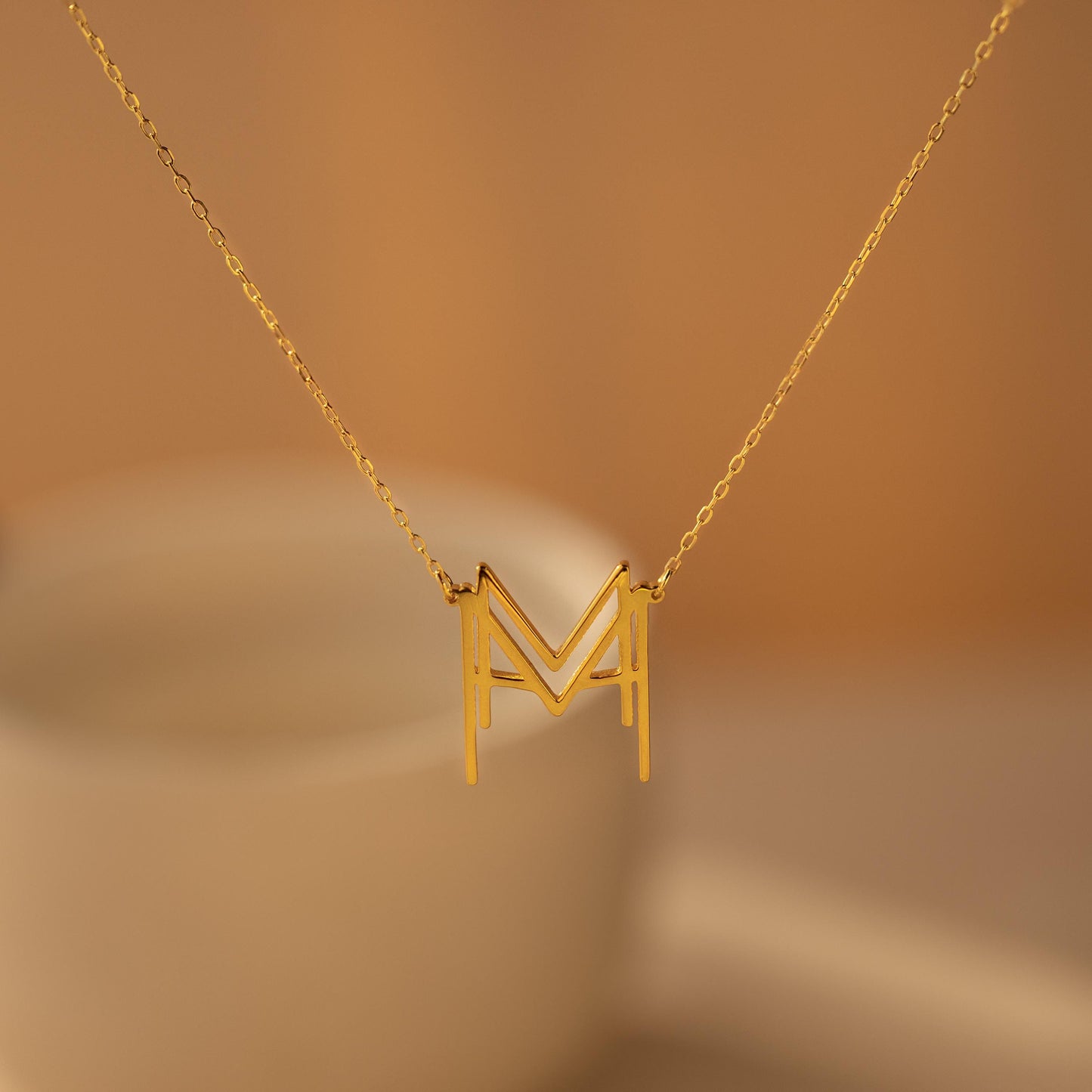 Collier monogramme avec nom moderne