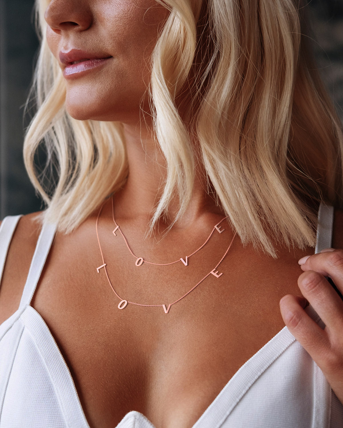 Le collier lettre LOVE