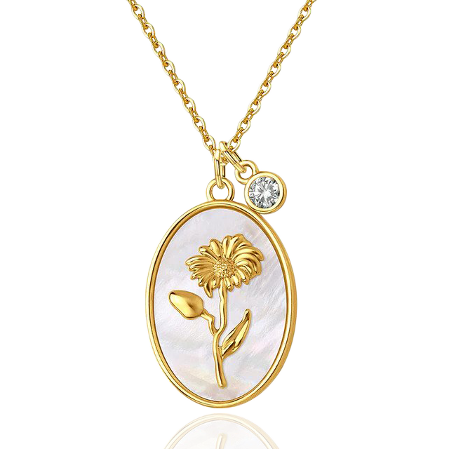 Collier avec pendentif en forme de fleur de naissance et perles