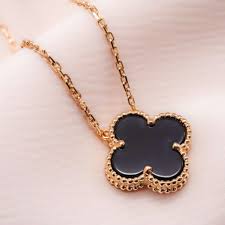 A Golden Bond: Pandora Necklace Gold and Personalized Emotions