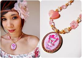 A Golden Bond: The Charm of Hello Kitty Gold Necklace