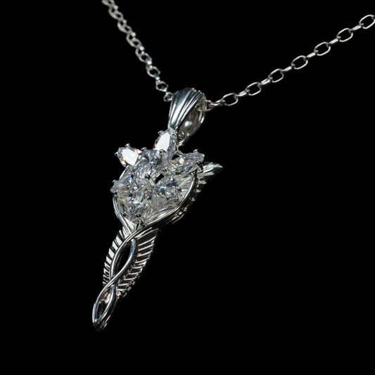 A Timeless Symbol: The Cultural Evolution of the Evenstar Arwen Necklace