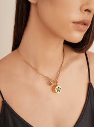 Celebrating Love: The Meaning Behind Necklaces and Pendants