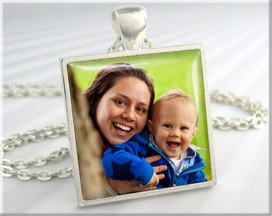 Enchanting Memories: The Rise of Picture Charms in Personalized Products