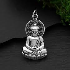 Finding Peace: The Significance of Buddha Necklaces