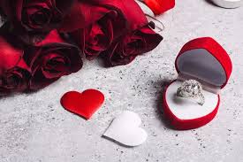 Hub Centric Rings: Enhancing Valentine's Day Brand Experiences