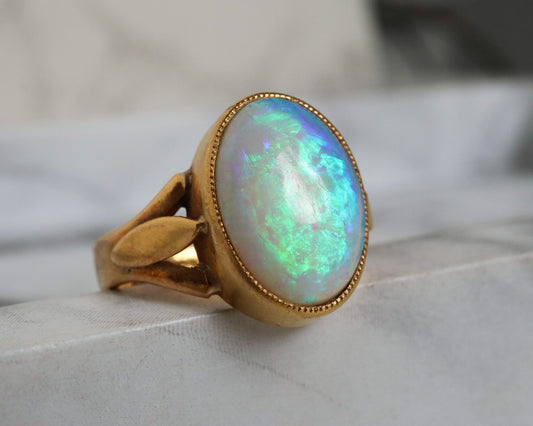 The Emotional Resonance of Vintage Opal Rings