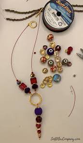 Love in Every Bead: A Seed Bead Necklace for Valentine's Day