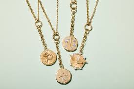 Luxury Mother's Day Jewelry in High-End Design Trends