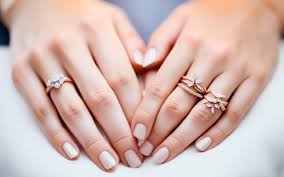 Personalized Engagement Wedding Ring Sets: Trends and Customization