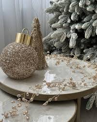 Round Glass Photo Ornaments: Jewelry Culture Meets Holiday Tradition