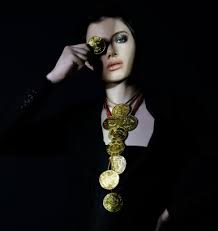 The Art of Centaurs Trophy Necklace: A Tale of Culture and Design