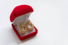 The Golden Touch: Earrings as Perfect Photography Gifts