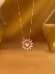 The Healing Power of Gold Necklaces: A Journey to Wellbeing