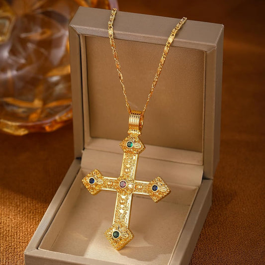 The Heartfelt Connection: Gold Cross Necklaces in Fine Jewelry