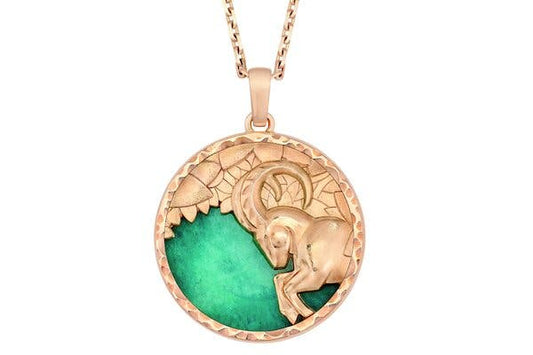 The Power of Amulet Necklaces in Emotional Expression