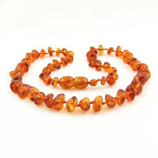 The Rise of Baltic Amber Teething Necklaces: A Design Trend with Heart